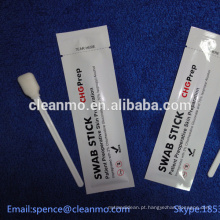 Pele e Antiseptic Nasal Medical usando cotonete de limpeza